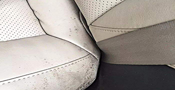 真皮汽車座椅發(fā)霉了怎么處理?原來這么簡(jiǎn)單!